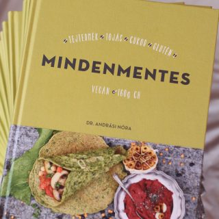 Mindenmentes - a könyv