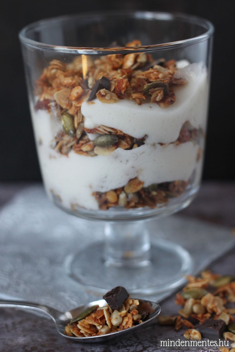Granola kehely (gluténmentes, tejmentes, vegán) |mindenmentes.hu