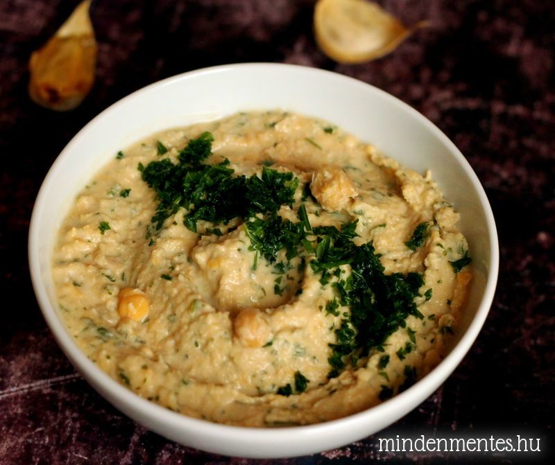 Sült fokhagymás, petrezselymes hummusz #gluténmentes #vegán |mindenmentes.hu