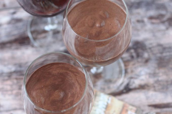 Vörösboros étcsokoládé mousse (cukormentes, tejmentes, tojásmentes, vegán) |mindenmentes.hu