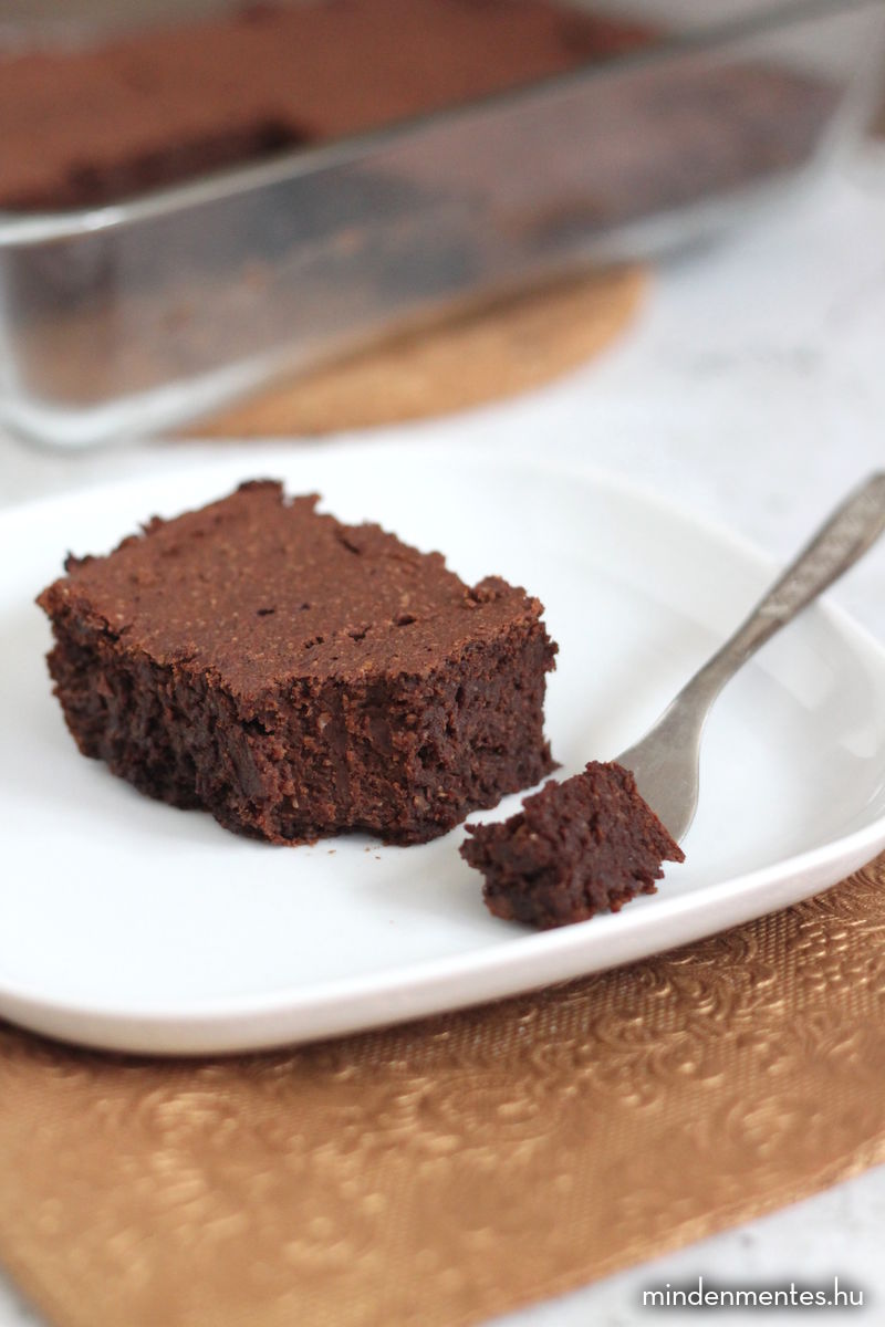 Édesburgonyás brownie (gluténmentes, vegán, TÉNÉ) |mindenmentes.hu