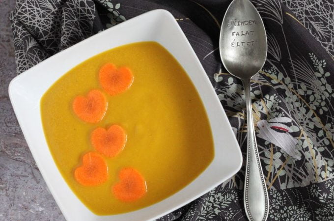 Répakrémleves gyógyító fűszerekkel (vegán, TÉNÉ) |mindenmentes.hu