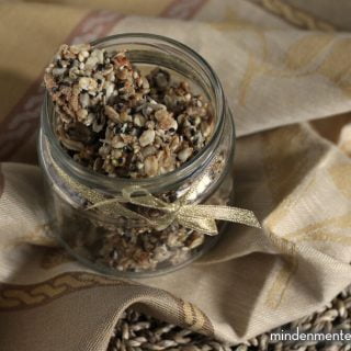 Mézeskalácsos granola (gluténmentes, vegán, TÉNÉ) |mindenmentes.hu